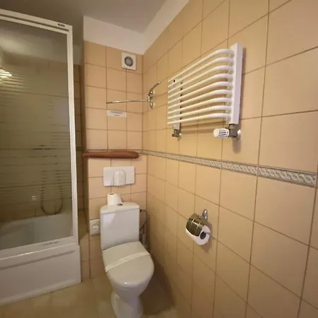 Osrodek Wrzosowa Gora - *