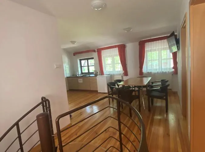 Osrodek Wrzosowa Gora - *