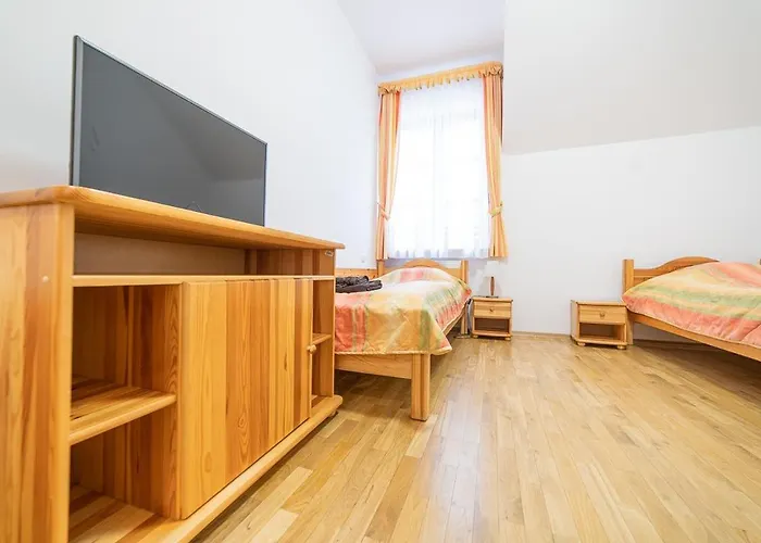 Resort Osrodek Wrzosowa Gora - *