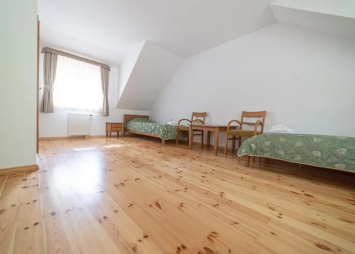 Osrodek Wrzosowa Gora - *